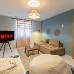 Familiar L Piscina I Cine L Bbq L Sala De Juegos I 6min Segovia I 50min Madrid I 17 Px Casa vacanze *