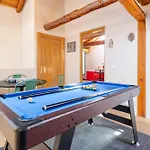 Casa vacanze Familiar L Piscina I Cine L Bbq L Sala De Juegos I 6min Segovia I 50min Madrid I 17 Px Valseca