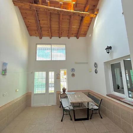 Holiday home Segovia L Piscina Privada L Bbq L Sala De Juegos L 17 Px Valseca