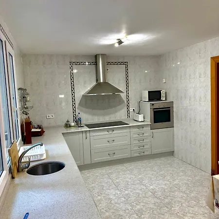 Segovia L Piscina Privada L Bbq L Sala De Juegos L 17 Px Valseca