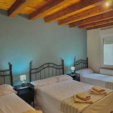 Holiday home Segovia L Piscina Privada L Bbq L Sala De Juegos L 17 Px Valseca