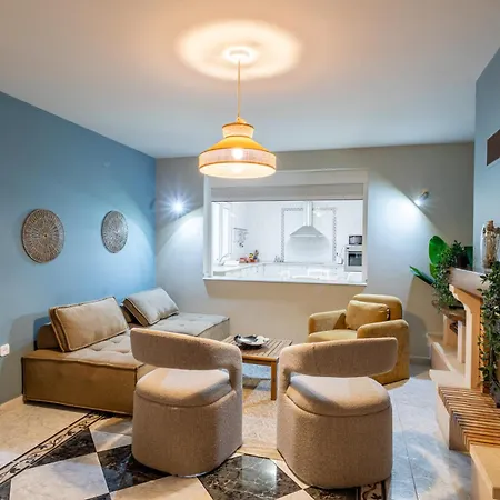 Familiar L Piscina I Cine L Bbq L Sala De Juegos I 6min Segovia I 50min Madrid I 17 Px