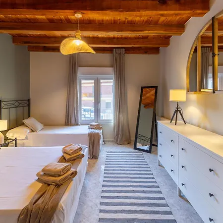 Familiar L Piscina I Cine L Bbq L Sala De Juegos I 6min Segovia I 50min Madrid I 17 Px 別荘 *