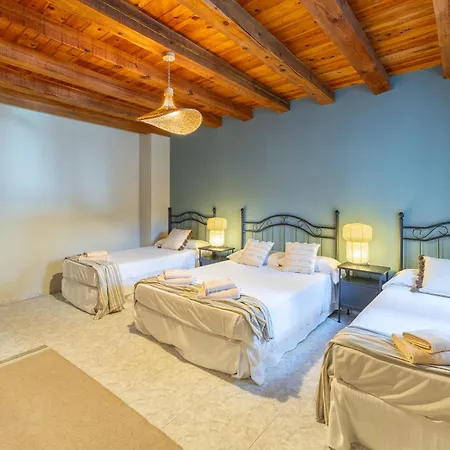 Familiar L Piscina I Cine L Bbq L Sala De Juegos I 6min Segovia I 50min Madrid I 17 Px *