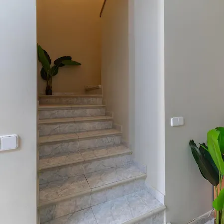 Familiar L Piscina I Cine L Bbq L Sala De Juegos I 6min Segovia I 50min Madrid I 17 Px Feriehus *