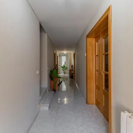 Familiar L Piscina I Cine L Bbq L Sala De Juegos I 6min Segovia I 50min Madrid I 17 Px