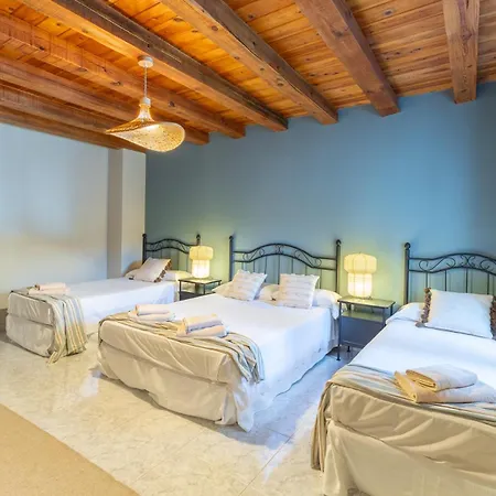 Prázdninový dům Familiar L Piscina I Cine L Bbq L Sala De Juegos I 6min Segovia I 50min Madrid I 17 Px