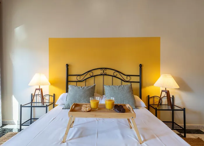 Familiar L Piscina I Cine L Bbq L Sala De Juegos I 6min Segovia I 50min Madrid I 17 Px 펜션 *