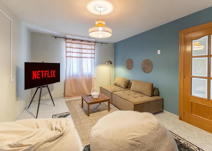 Familiar L Piscina I Cine L Bbq L Sala De Juegos I 6min Segovia I 50min Madrid I 17 Px 펜션 *