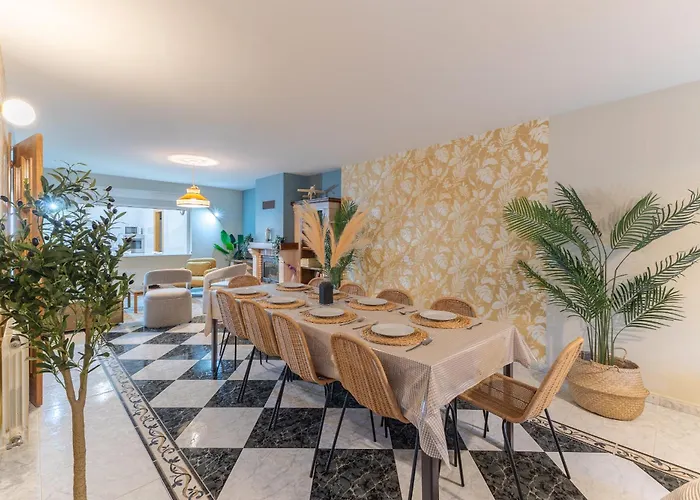 Familiar L Piscina I Cine L Bbq L Sala De Juegos I 6min Segovia I 50min Madrid I 17 Px 펜션