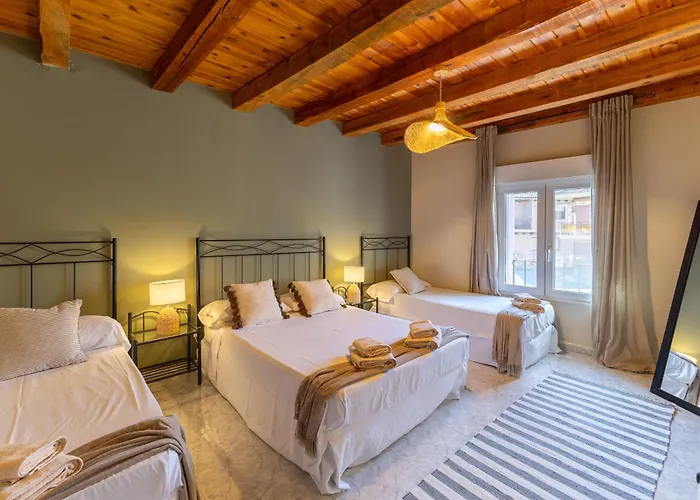 Familiar L Piscina I Cine L Bbq L Sala De Juegos I 6min Segovia I 50min Madrid I 17 Px 펜션 *