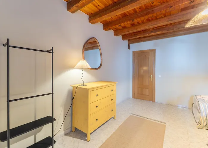 Familiar L Piscina I Cine L Bbq L Sala De Juegos I 6min Segovia I 50min Madrid I 17 Px 펜션 Valseca