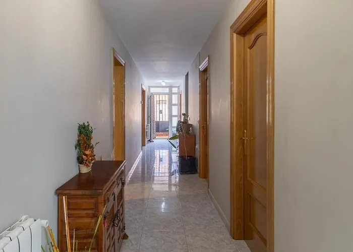 Familiar L Piscina I Cine L Bbq L Sala De Juegos I 6min Segovia I 50min Madrid I 17 Px 펜션