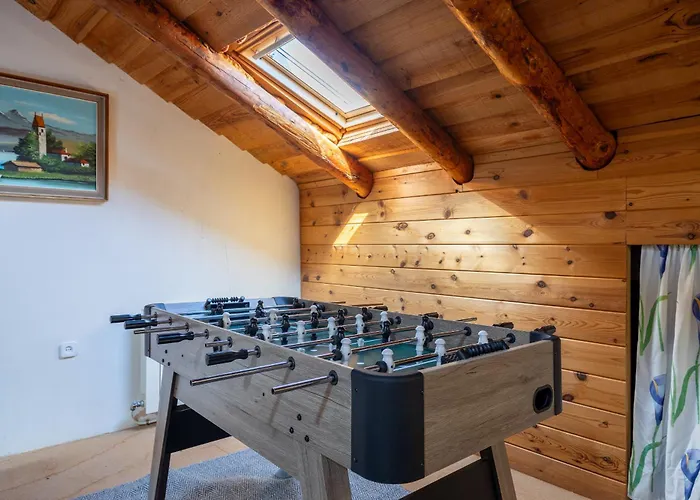 Familiar L Piscina I Cine L Bbq L Sala De Juegos I 6min Segovia I 50min Madrid I 17 Px